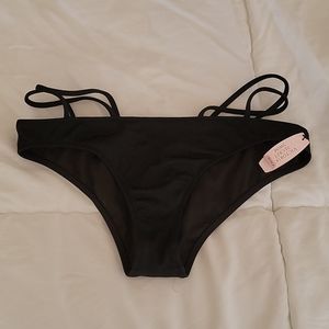 Victoria Secret Cheeky bottom